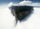 Рора́йма — гора в Южной Америке. Расположена на стыке Бразилии, Венесуэлы и Гайаны. Высота 2723 м над уровнем моря.  